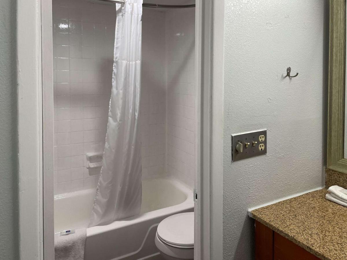 Motel 6 Wytheville Va Eksteriør bilde