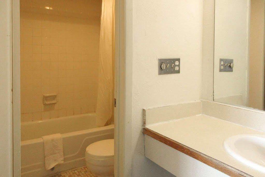 Motel 6 Wytheville Va Eksteriør bilde
